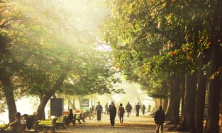 Cuối tuần cuối tháng 3: Bắc Bộ nắng ấm, hợp du xuân; Nam Bộ nắng nóng cục bộ