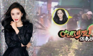 Bắt gặp Dương Mịch hẹn hò trai lạ, 'đằng trai' chẳng kém cạnh Phùng Thiệu Phong