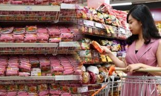 Sau xăng dầu, mì tôm Hảo Hảo và dầu ăn Neptune tăng giá tăng giá