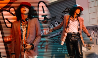 'There's no one at all' của Sơn Tùng bị soi loạt chi tiết 'một 9 một 10' với G-Dragon?