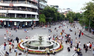 Cấm chó mèo, vật nuôi, loa công suất lớn vào Phố đi bộ Hoàn Kiếm Hà Nội