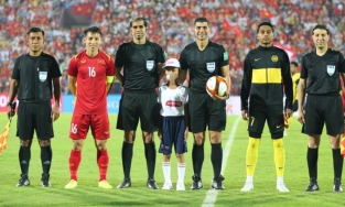 Gia Hưng - 'Thần may mắn' của U23 Việt Nam trong trận bán kết SEA Games 31