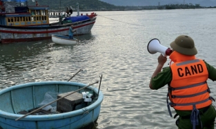 Bão số 4 (Bão Noru) tiến vào biển Đông, dự báo ảnh hưởng trực tiếp miền Trung