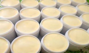 Kem trộn là gì và những tác hại của kem trộn bạn cần tránh xa