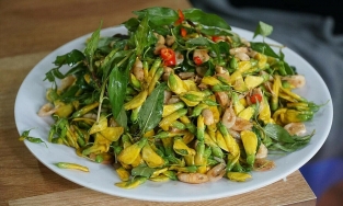 3 loại rau đặc sản phải ăn khi ghé miền Tây mùa nước nổi