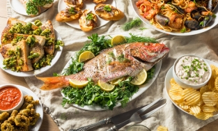 Vòng quanh thế giới,  khám phá những món ăn truyền thống vào dịp Giáng Sinh