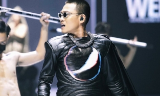 Dàn giám khảo, thí sinh Rap Việt đổ bộ AVIFW2020