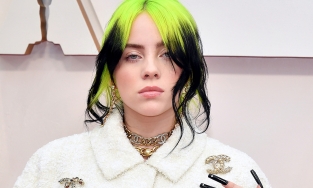 Billie Eilish uống thuốc giảm cân năm 12 tuổi, thích mặc quần áo rộng