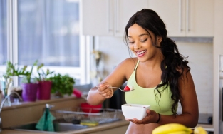 5 kiểu bữa ăn sáng bạn cần từ bỏ ngay lập tức để có một vòng eo thon gọn