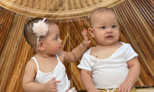 Thời trang đáng yêu, đồng điệu của cặp song sinh Leon - Lisa nhà Hồ Ngọc Hà