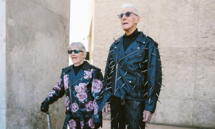 'Ông bà anh' thời nay với thời trang đồ đôi thời thượng bất kể tuổi tác