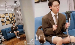 Đức Phúc, Duy Khánh khoe ảnh hậu trường livestream 'trên đông, dưới hè'