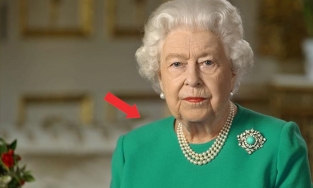 Bí mật về đồ vật nhỏ như bàn tay, đến Nữ hoàng Anh cũng cần để mặc đẹp hơn mỗi ngày