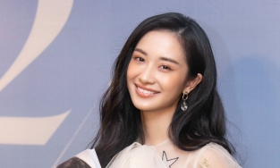 Jun Vũ phẫu thuật nâng ngực để tự tin hơn