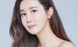 Lee Da Hae thừa nhận phẫu thuật thẩm mỹ và nhan sắc hiện tại