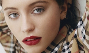 6 thỏi son đỏ đẹp không thể thiếu vào mùa thu đông