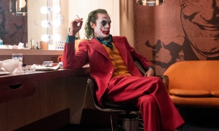 Hoá trang Halloween cho nam: Bạn muốn làm ma cà rồng hay chú hề ma quái? 