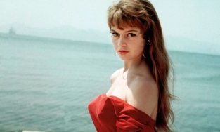 Brigitte Bardot - Siêu sao điện ảnh dẫn đầu xu hướng thời trang tân thời