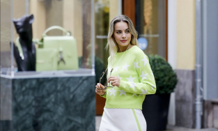 Bí kíp diện đồ len đi chơi Tết trông vừa gầy vừa sang 