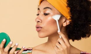 Năm 2021, xu hướng trang điểm nào sẽ lên ngôi?