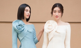 Tiểu Vy 'xuống tóc', cùng Đỗ Mỹ Linh gợi ý áo dài pastel cho ngày Tết