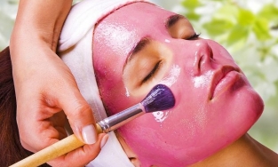 Bật mí 3 công thức tự làm mặt nạ nho tại nhà 