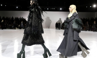 Những khoảnh khắc khó quên trên sàn diễn thời trang 