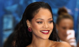 Bạn đã biết cách chọn màu son cho làn da ngăm năm 2021?