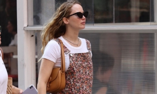 Danh hiệu 'Bà bầu đáng yêu nhất Hollywood' chắc chắn phải thuộc về Jennifer Lawrence