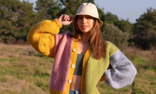 Những mẫu áo cardigan lửng nữ tính, năng động bạn nhất định không thể bỏ qua