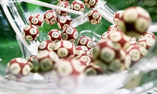 Dãy số liên tiếp '5 6 7 8 9 10' xuất hiện bất thường trong giải độc đắc