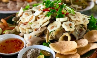 Cách làm gỏi gà măng cụt giải ngấy cho bữa cơm mùa hè nắng nóng