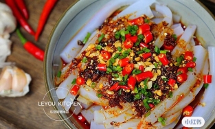 Mì thạch buồn, món mì lạ miệng ăn vào “xua hết buồn phiền” của Tứ Xuyên