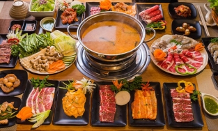 12 món lẩu nóng hổi vừa thổi vừa ăn nhân ngày Hà Nội lạnh 12 độ 