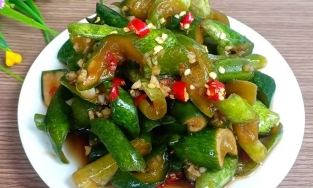 Cách làm dưa leo ngâm nước tương giải ngấy cỗ Tết, ăn mặn hay ăn chay đều phù hợp