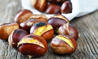 3 mẹo bóc hạt dẻ nhanh hiệu quả, chỉ vài phút là có hạt dẻ chế biến thức ăn