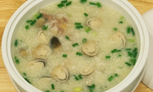 Cách nấu cháo gà nấm rơm thơm ngon, bổ dưỡng chiêu đãi gia đình