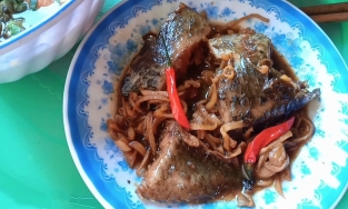 Cách làm cá rô kho gừng đơn giản, món ngon bất chấp thời tiết lại rất bình dân