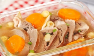 Cách làm tim heo hầm hạt sen ngon bổ, phù hợp để bồi bổ, lấy sức