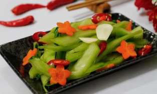 Cách làm ngồng cải muối xổi, chỉ vài tiếng là có món ăn kèm giòn tan, chua dịu