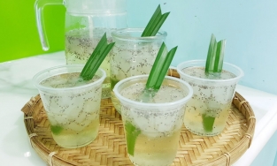 Cách làm nước nha đam đường phèn không sợ đắng cũng chẳng sợ nhớt, làm một bình uống cả ngày