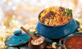 Ăn cơm Biryani kiểu Ấn Độ: Thưởng thức một lần làm người hoàng tộc