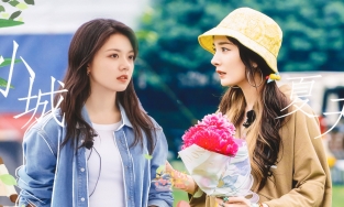 Dương Mịch thân thiết với Triệu Kim Mạch, đập tan tin đồn bị ghét nhất nhì Cbiz