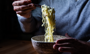 3 bước để món mì tôm ngon tuyệt đỉnh như nhà hàng mà không cần thêm 'topping'