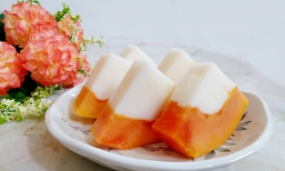 Cách làm thạch đu đủ cốt dừa ngon mà đẹp mắt, xắt miếng không bị vỡ