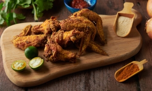 6 phiên bản gà rán đặc biệt khắp thế giới, KFC không có cửa để so