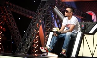 'Lão đại' Wowy chất chơi với gu thời trang đậm chất đường phố