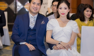 Thời trang sao Việt: Linh Rin diện đầm trắng tinh khôi, tay trong tay Philip Nguyễn