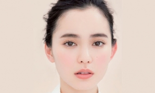 5 thành phần dưỡng trắng da an toàn trong mỹ phẩm