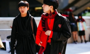 iPhone 12 nhiều màu như thế, mặc cùng quần áo thế nào cho đẹp?